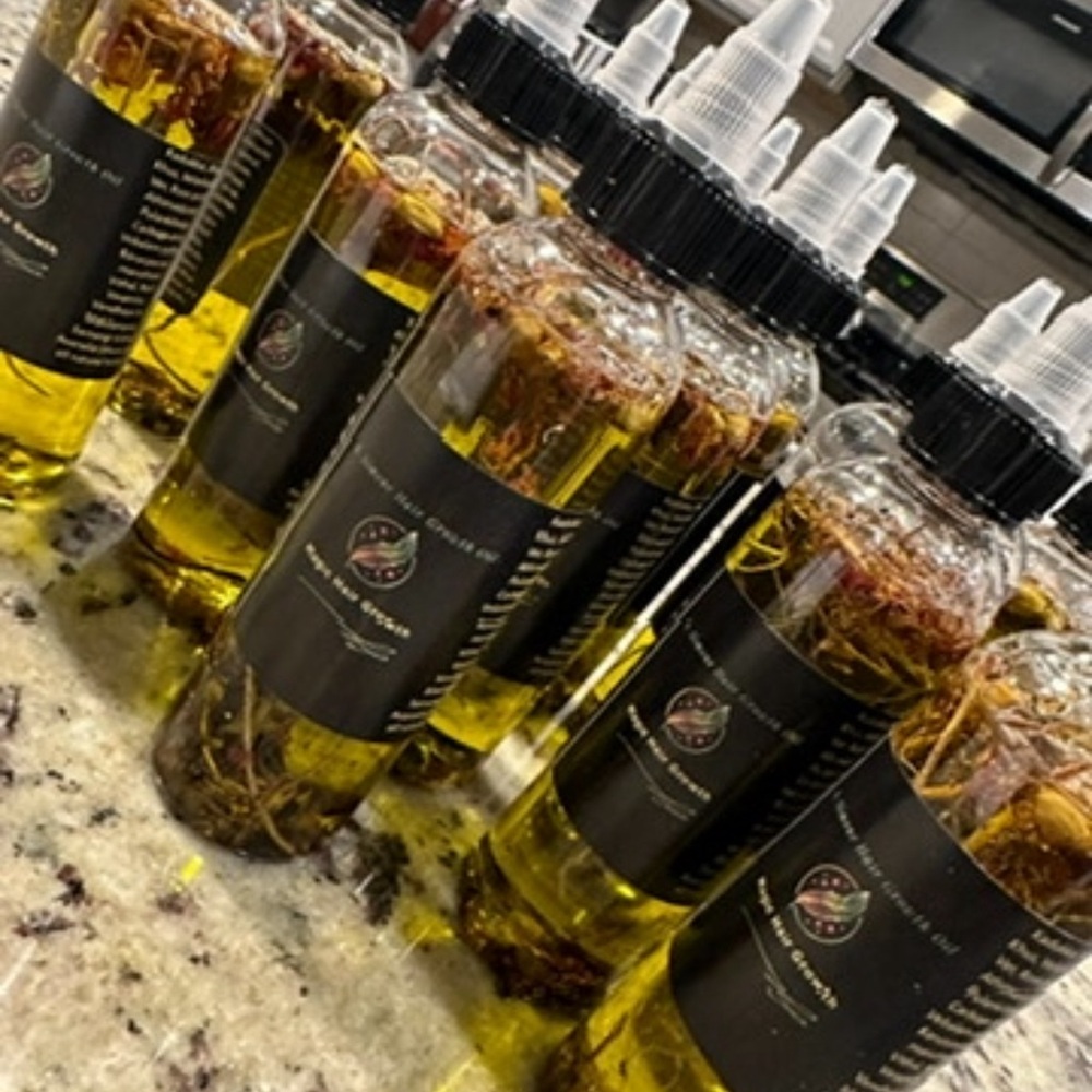 Magic Hair growth!⭐️💪🏽⭐️ all natural herbs‼️